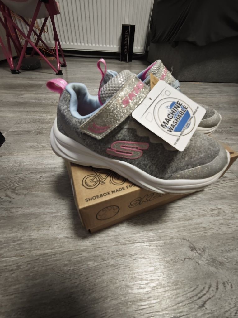 Skechers маратонки 28 р-р