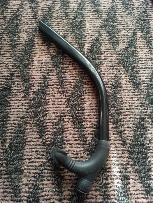 Трупка для плавания