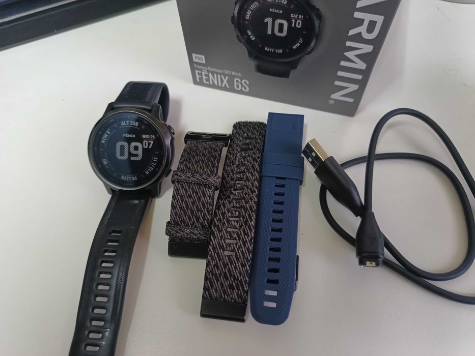 GPS часовник Garmin Fenix 6s Pro