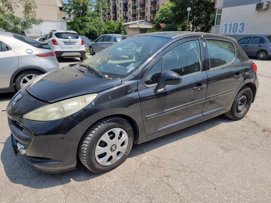 Peugeot 207 1.6 16V Лети джанти 16 На части