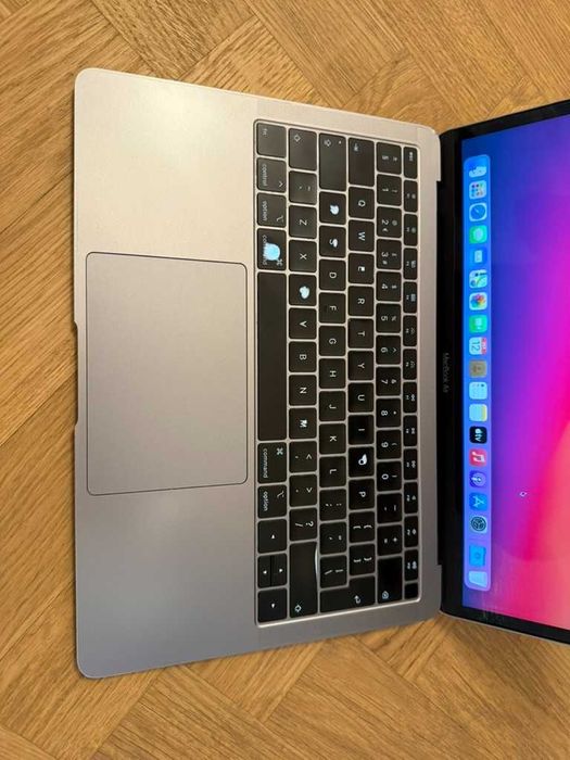 Apple MacBook Air Retina 13" 2018, 512GB SSD, 16GB Ram, 1.6GHz Core i5