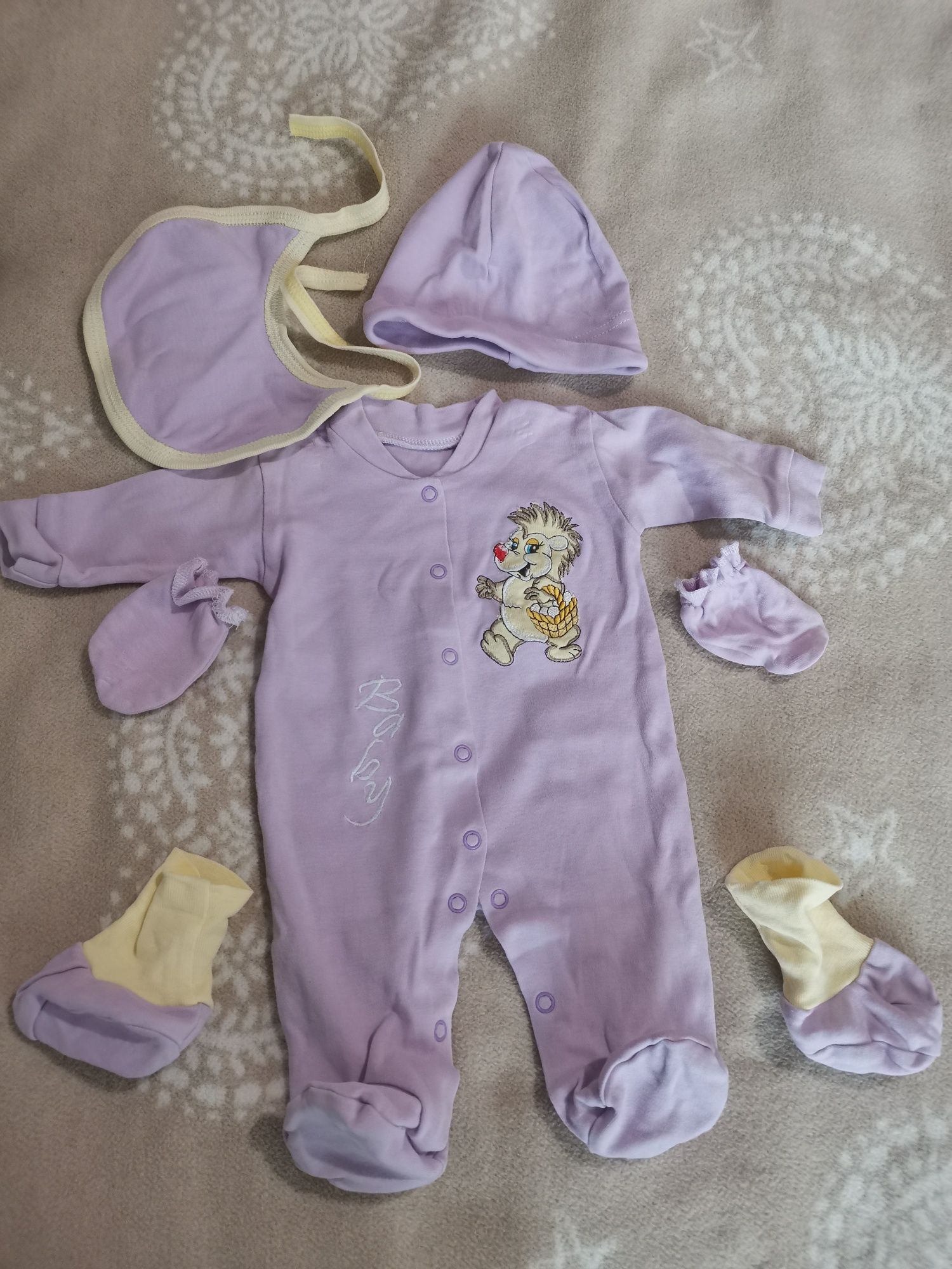 Бебешки дрехи 0-3 и 3-6 месеца