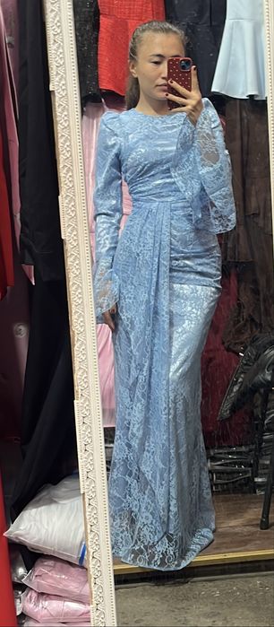 Көк көйлек, русалалка