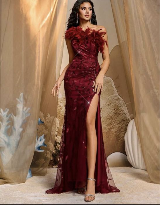 Нови официялни рокли на достъпни цени