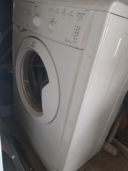 Продам стиральную машину автомат