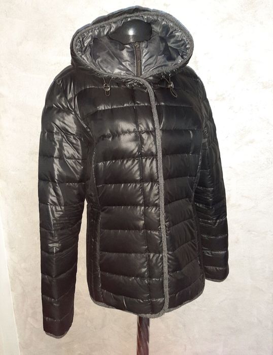 Geacă S'Oliver cu puf mărime 40.