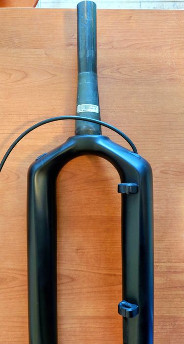 Вилка RockShox RS-1 карбон 29", ход 110mm, Push Remote с Gate control