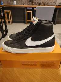 Nike Blazer Mid '77