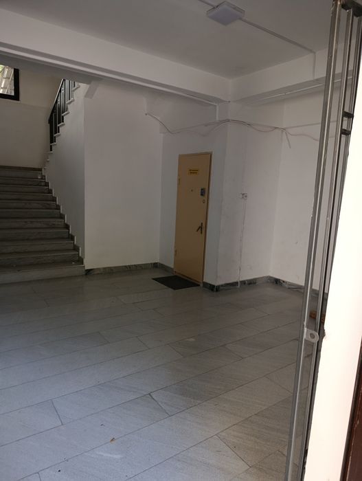 Нежелое помещение, Хумаюн
