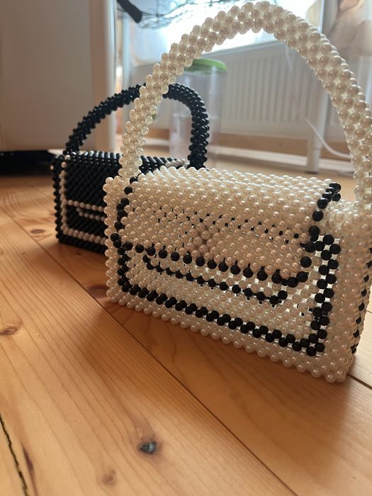 Ръчно направени чанти от мъниста. Различни цветове