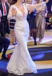 Rochie mireasa plus voal