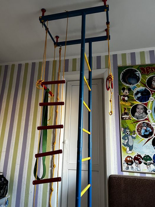 Детский турник спортивный шведская стенка