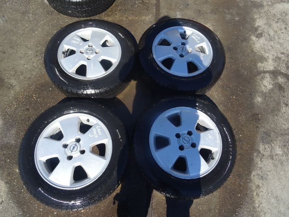 Vand Jante aliaj cu Cauciucuri M+S Opel Corsa D 185/65 R15 din 2007 cod: 24437244