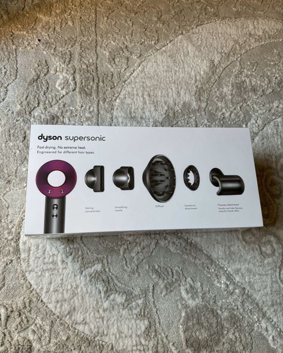 Uscator Dyson Supersonic HD08 sigilat