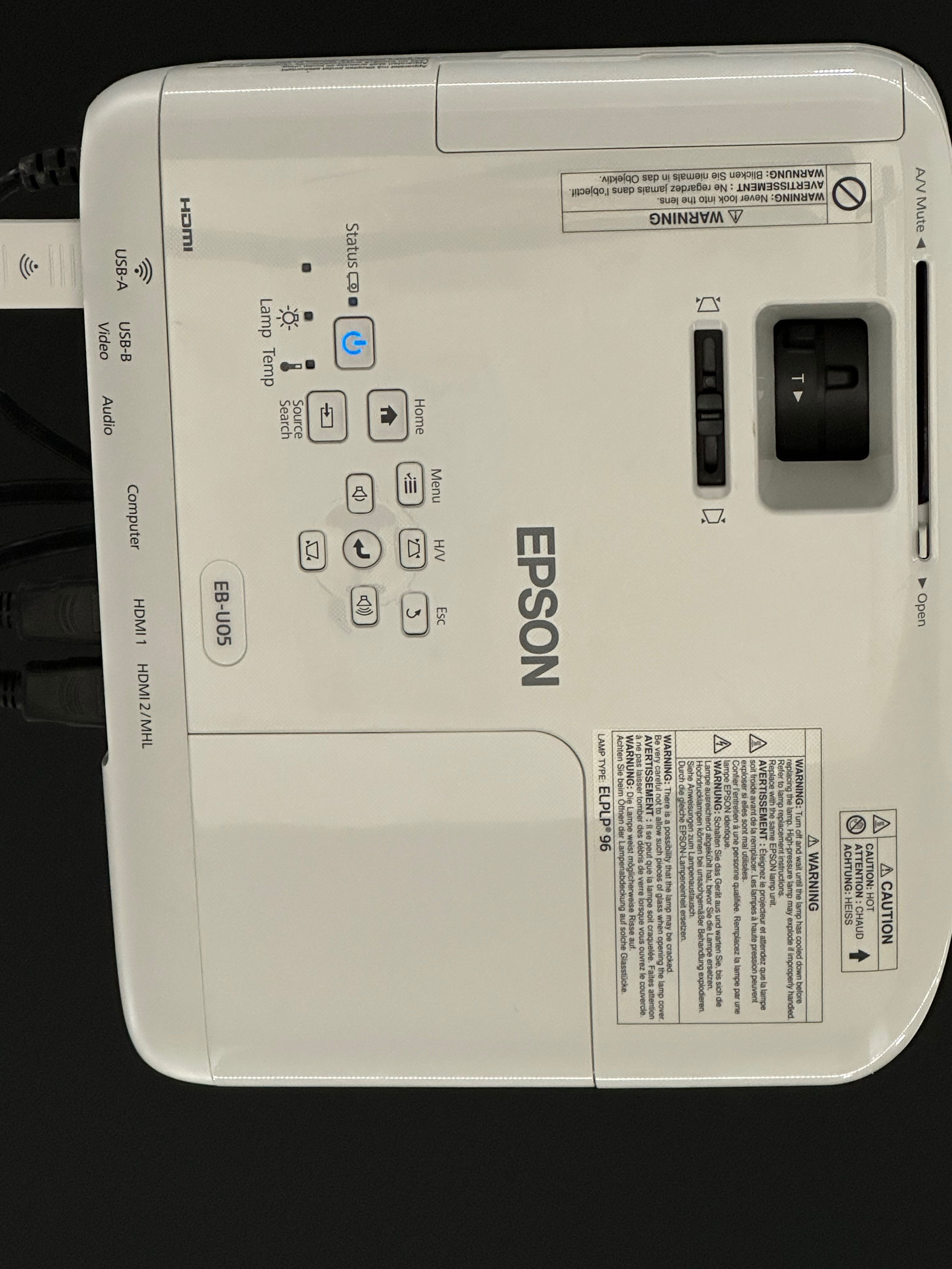 Проектор Epson EB-U05 + экран автоматический 2,4х1,5