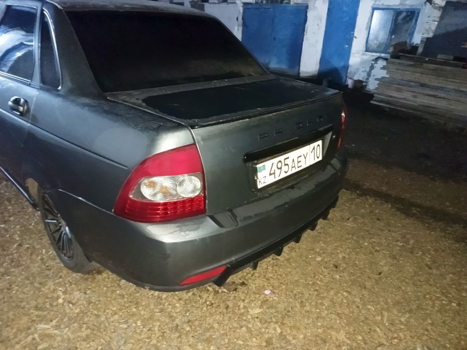 Продам приору пятилетку