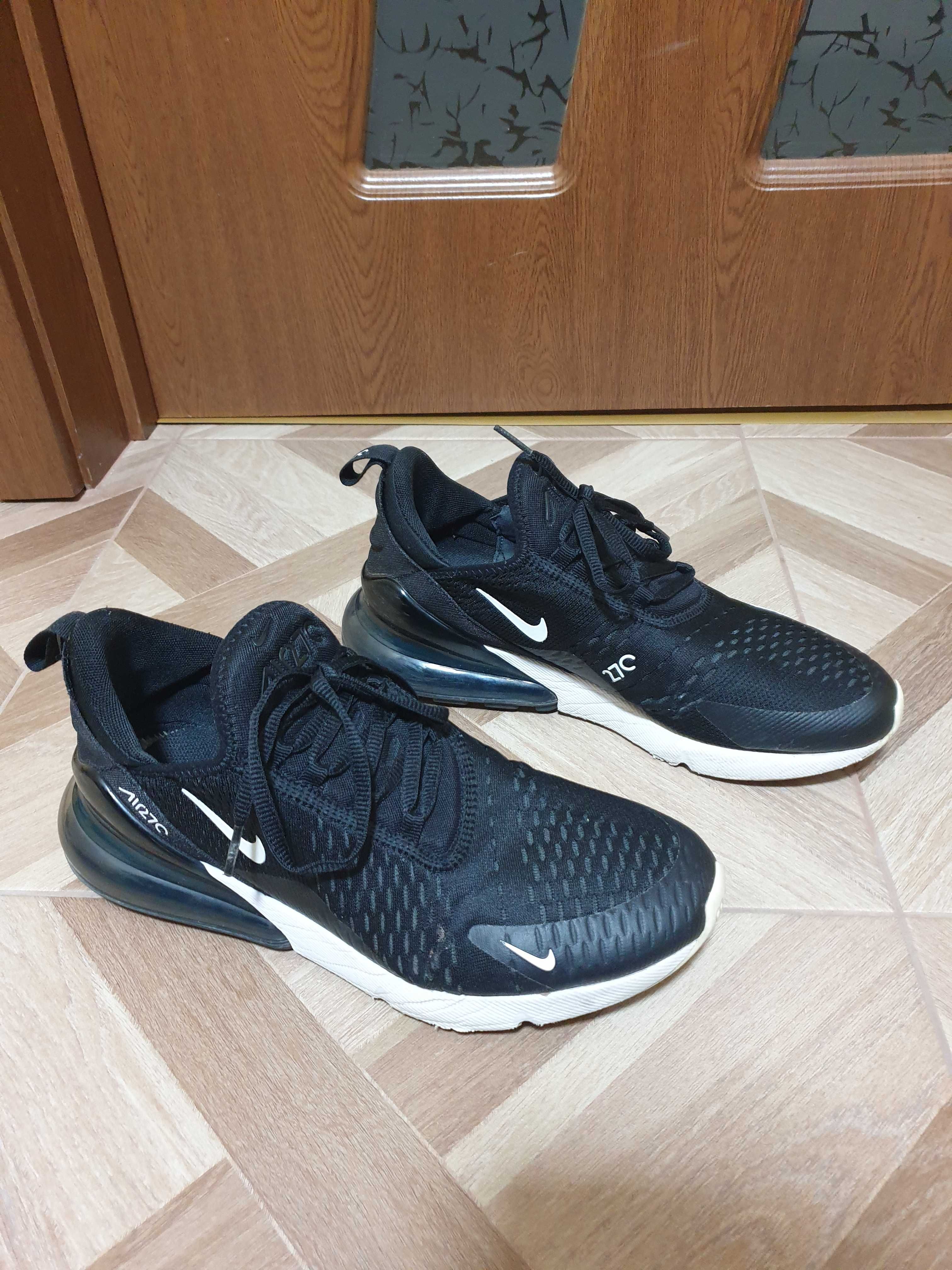 Nike Air Max 270 black