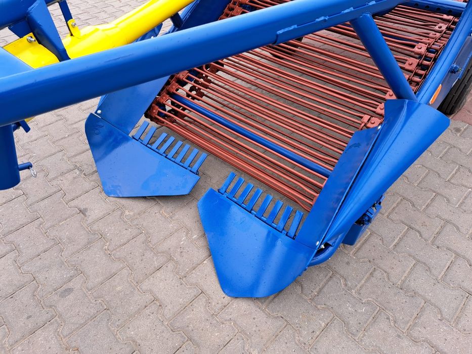 Mașină  scos recoltat cartofi