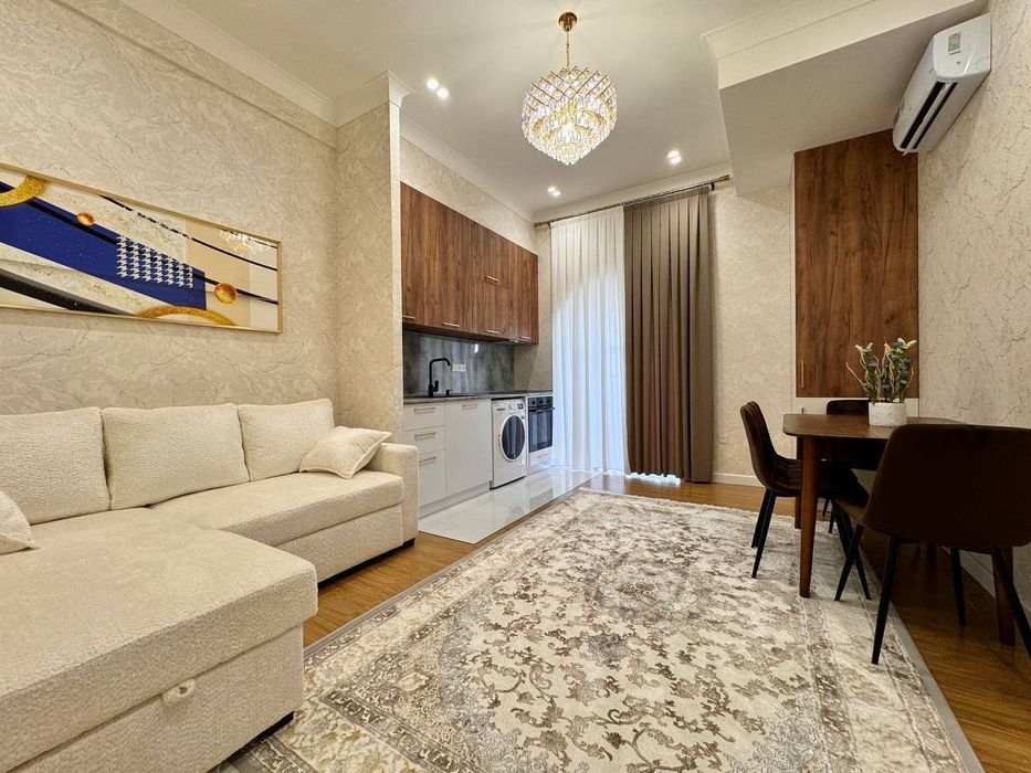 Продается 2х ком квартира в новостройке, ор-р: Центр Луначарского,39м²