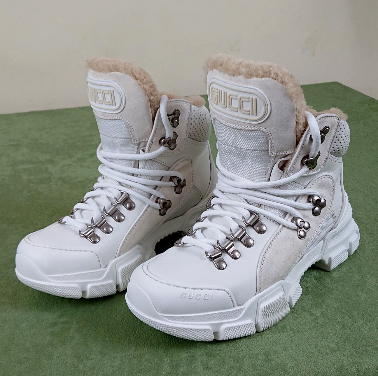 Gucci Flashtrek (ghete îmblănite) , size 35,5, originale