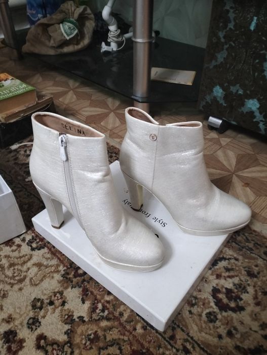 Обувь демисезонные