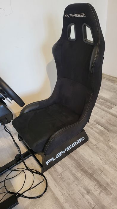 Volan și scaun gaming PlayStation 5,4 3 și PC
