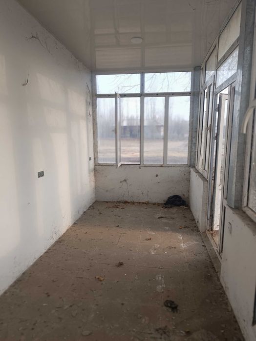 Дукон сотилади 183м² Бука туманки Бостонда орр Палеклиникани оркаси