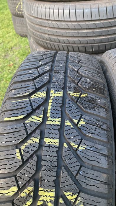 Anvelope iarna M+S 185/60R15 Semperit