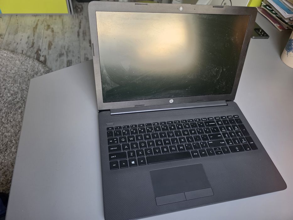 Лаптоп Hp 250 g 7 notebook Pc