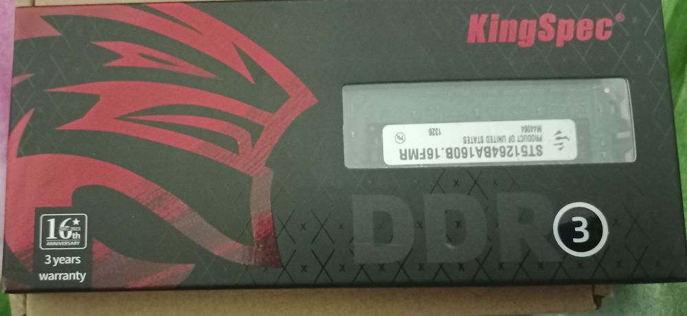 Оперативная память DDR3 4GB 1600MHz (SpecTek/Micron) — отличное состоя