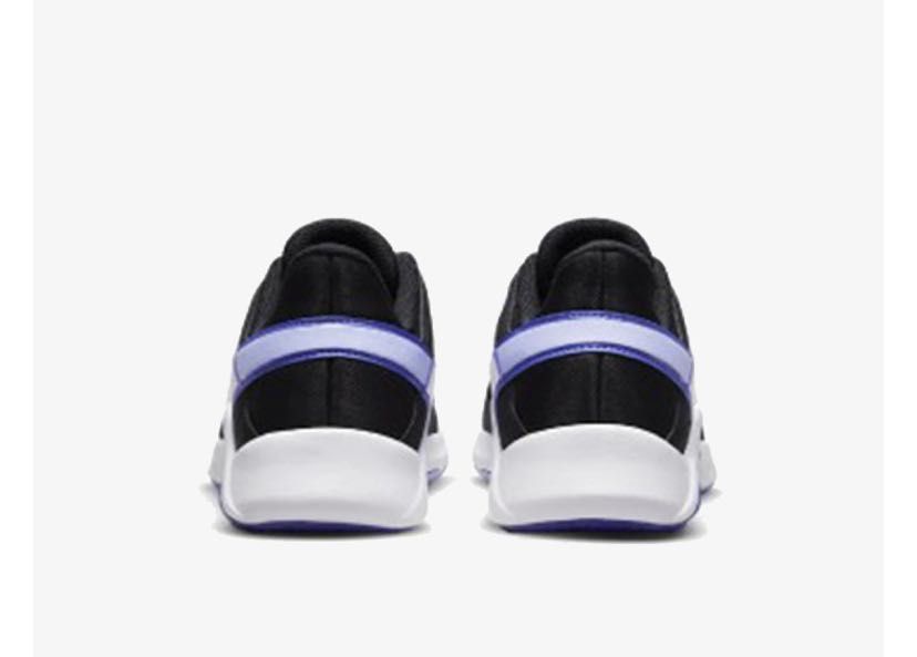 Обувки Nike Legend Essential 2
