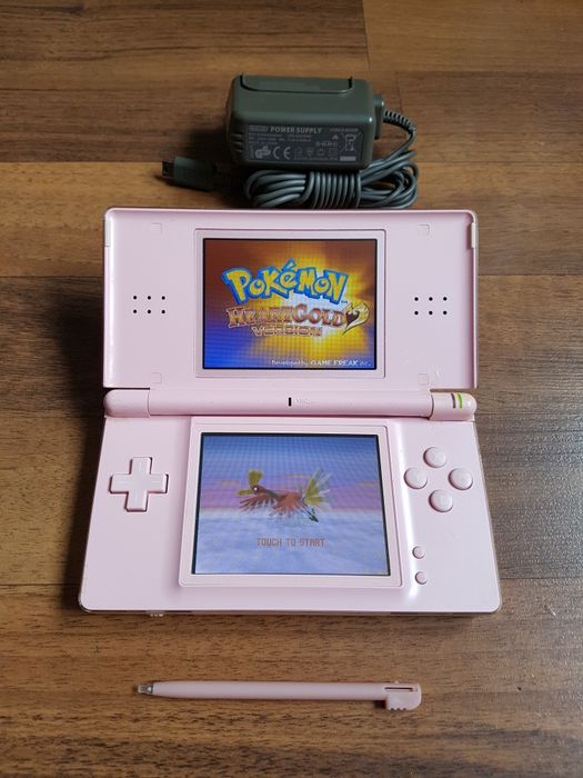 Jucarie Nintendo Ds Lite 100 jocuri perfect functionala.