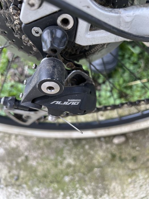 Bicicleta Univega R28 Frane hidraulice 8x3 viteze