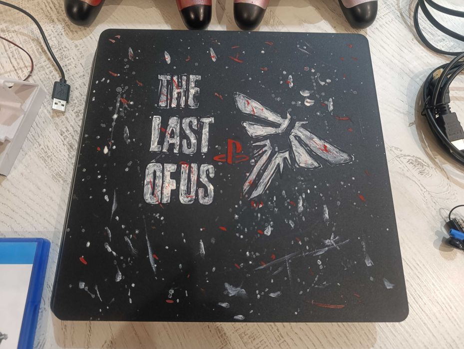 Playstation 4 Slim  ps4