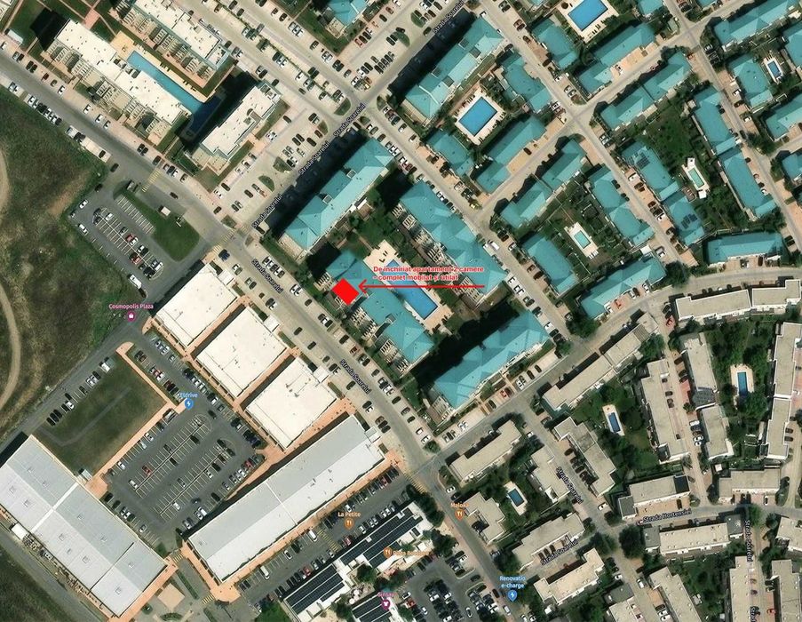 De închiriat 2 camere în Cosmopolis cu parcare, 52mp, mobilat complet