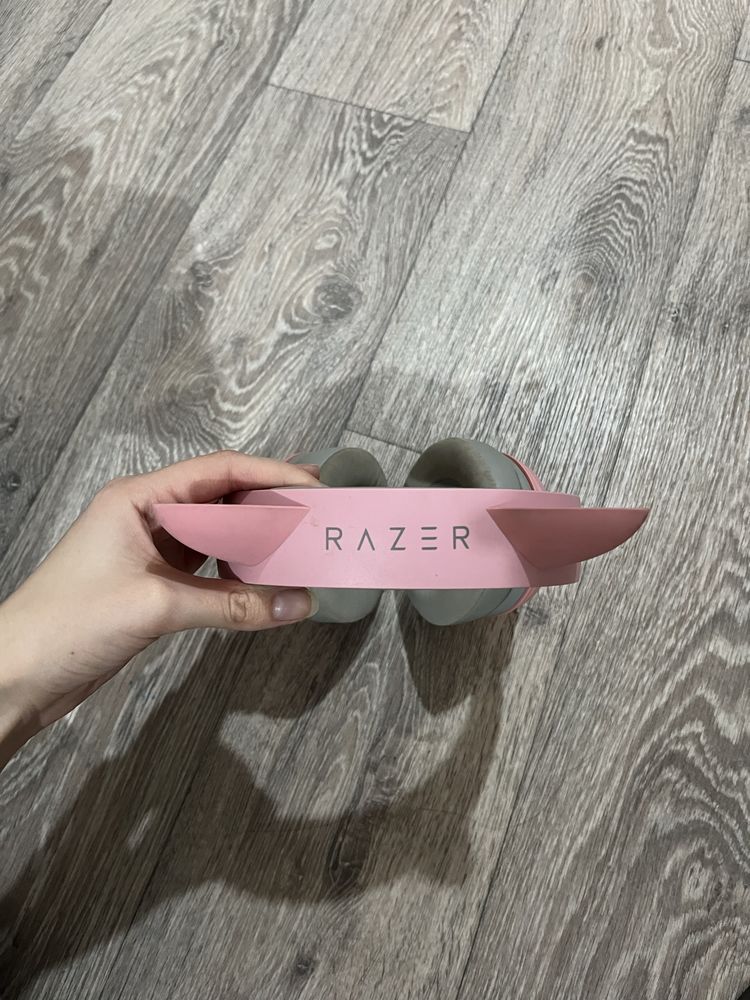 Наушники Razer Kraken BT Kitty Edition розовый