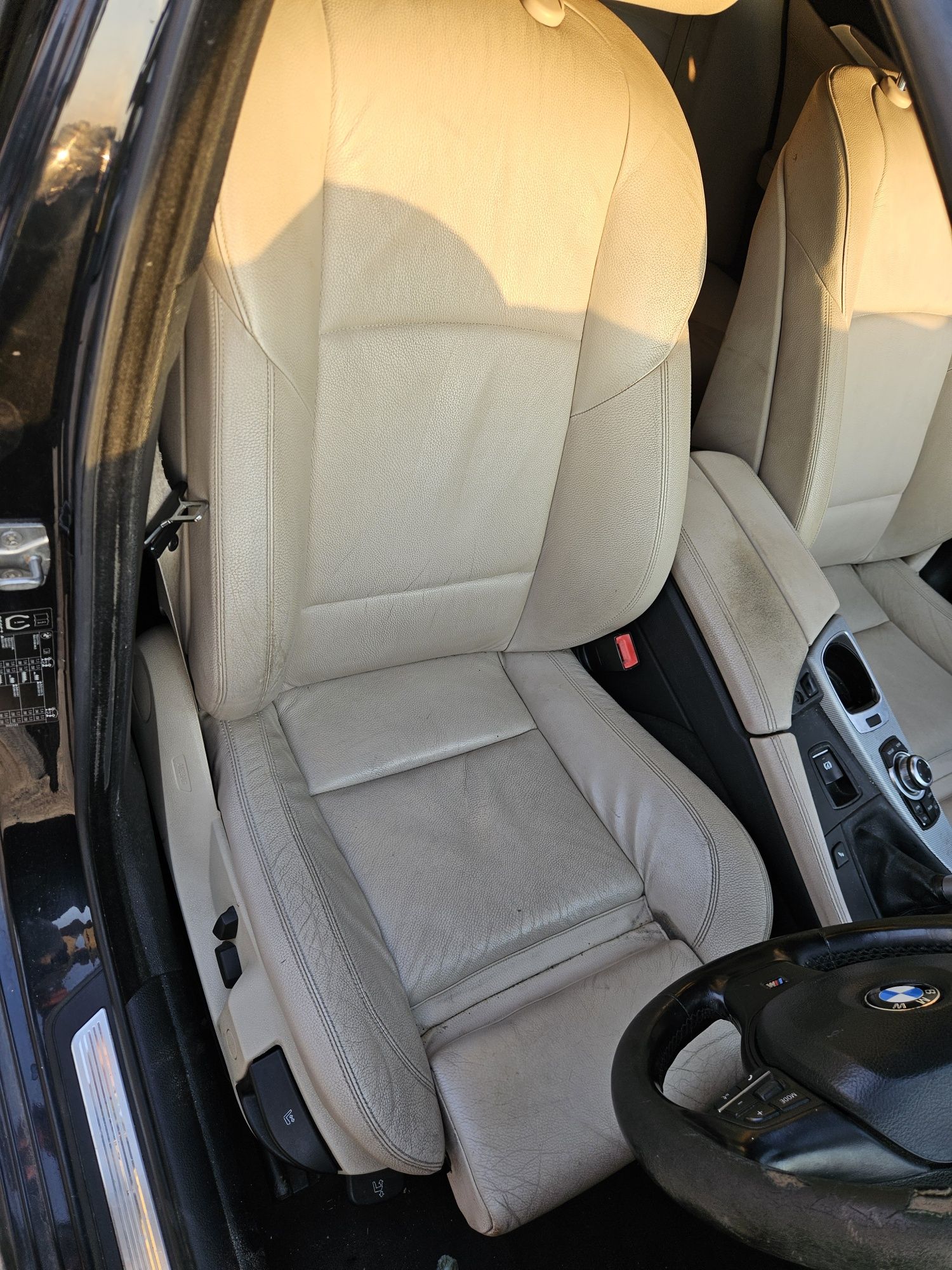 Interior recaro piele crem incalzit bmw f10