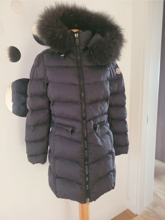 Haina cu blana marimea 1 Moncler
