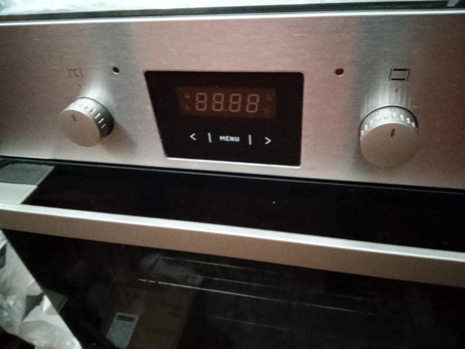 Духовка встройка Hansa новая.