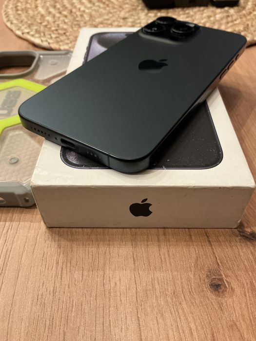 iPhone 15 Pro Max 256GB Deep Blue