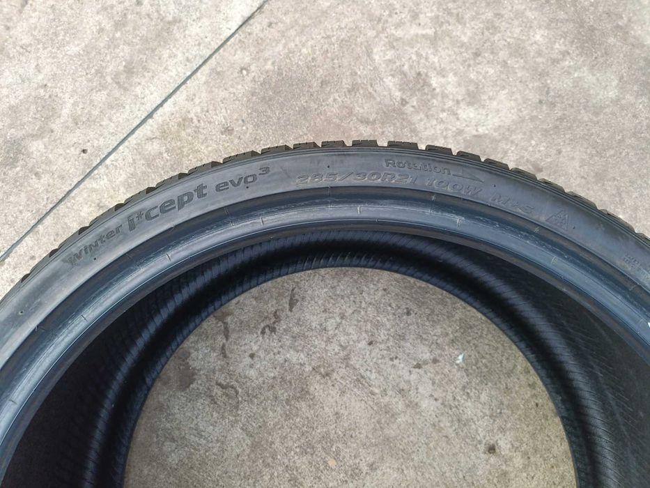 O anvelopa iarna 285 30 21 hankook winter Icept evo3 cu 7,8 mm 1623