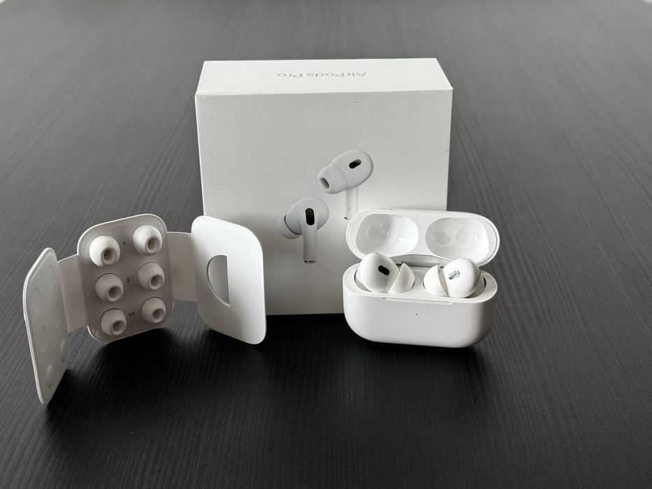 Apple AirPods Pro 2 (в гаранция)