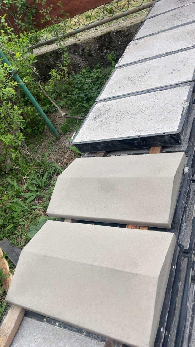 Capace gard stalpi beton intervale gard