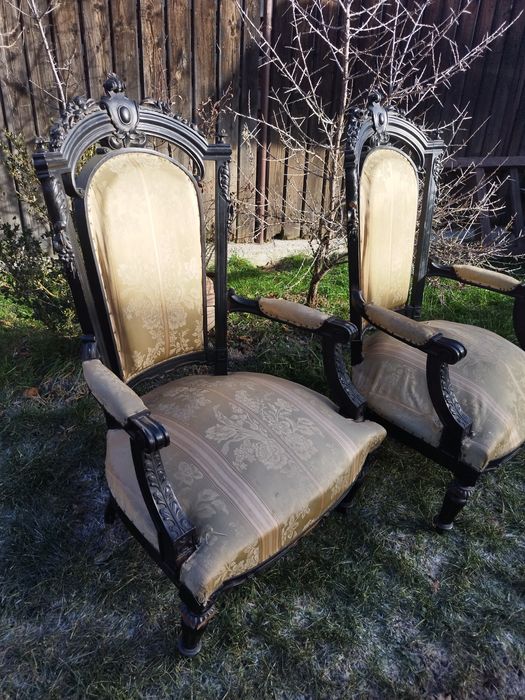 Scaune fotolii vechi mobilier vechi