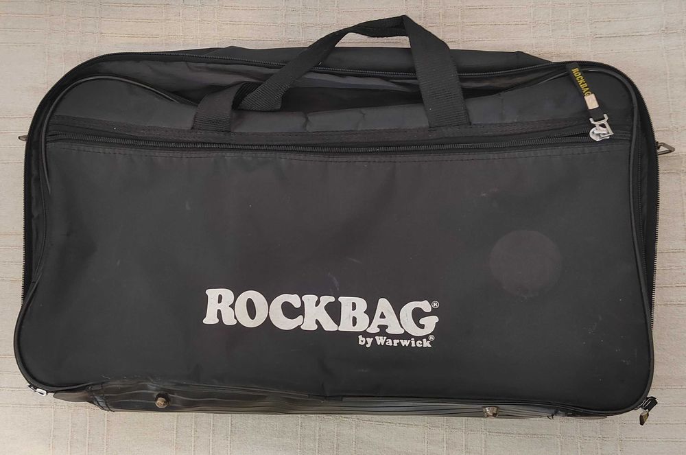 Мек кейс за китарен процесор или друг инструмент