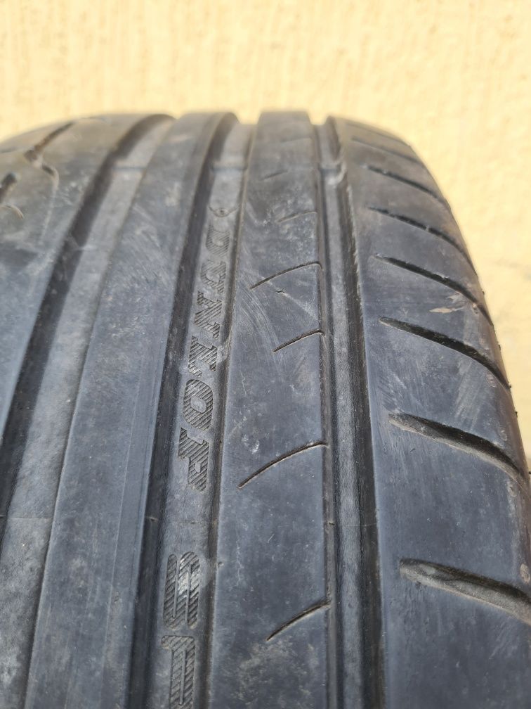 4 бр. летни гуми 225/55/17 Dunlop DOT 0315 2x5,5 mm 2x4 mm