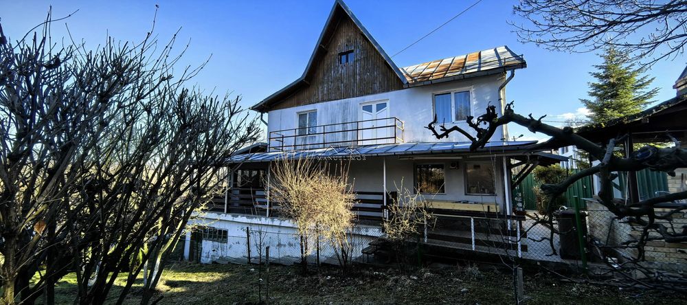 Casa Breaza 185mp ,teren aprox 400mp , posibilitate ext teren