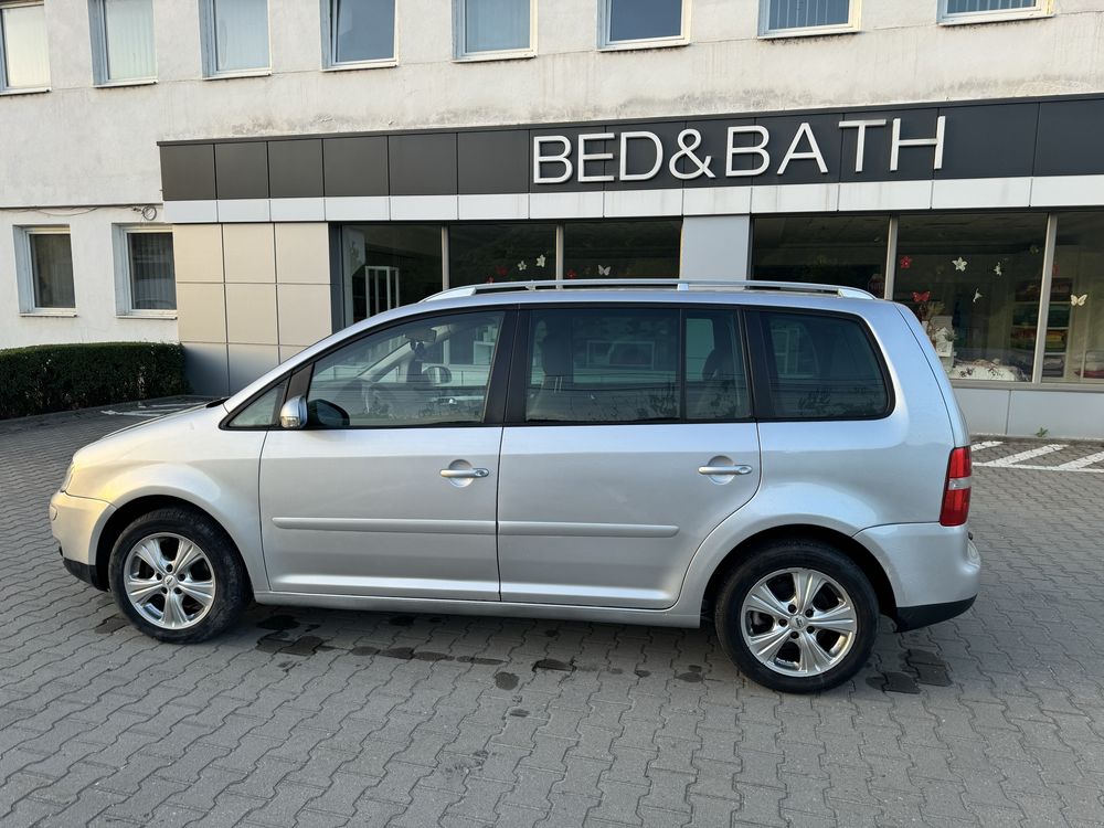 Vw touran 7 locuri 2.0 tdi euro 4