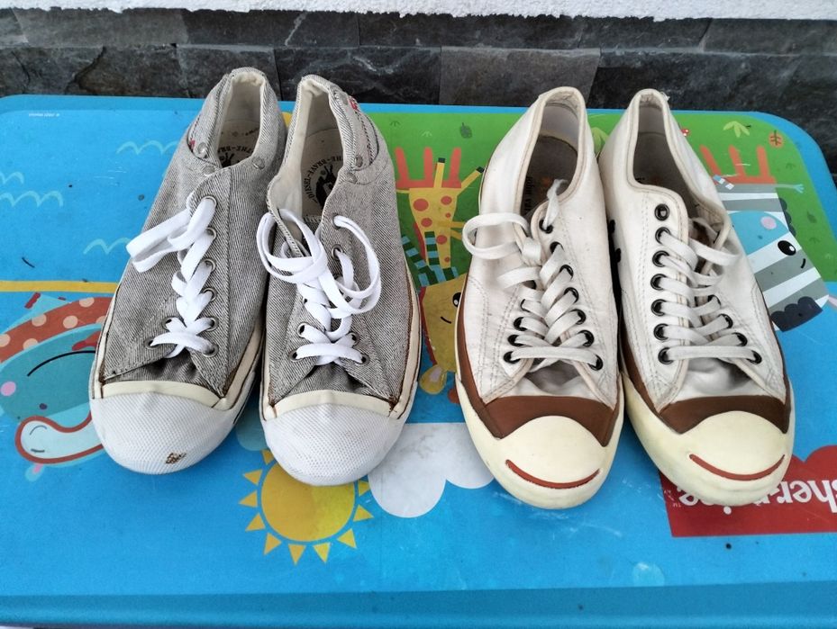 Vând teniși mărimea 40.5