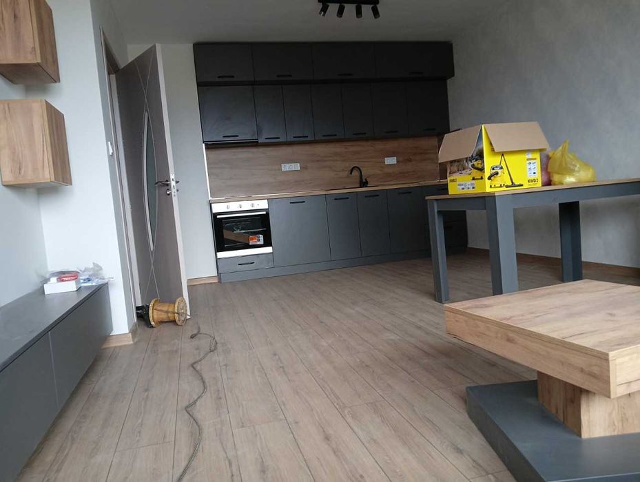 Продава се Двустаен апартамент в Пловдив, Център - 70 кв.м за 1858 €/кв.м - Снимка #1